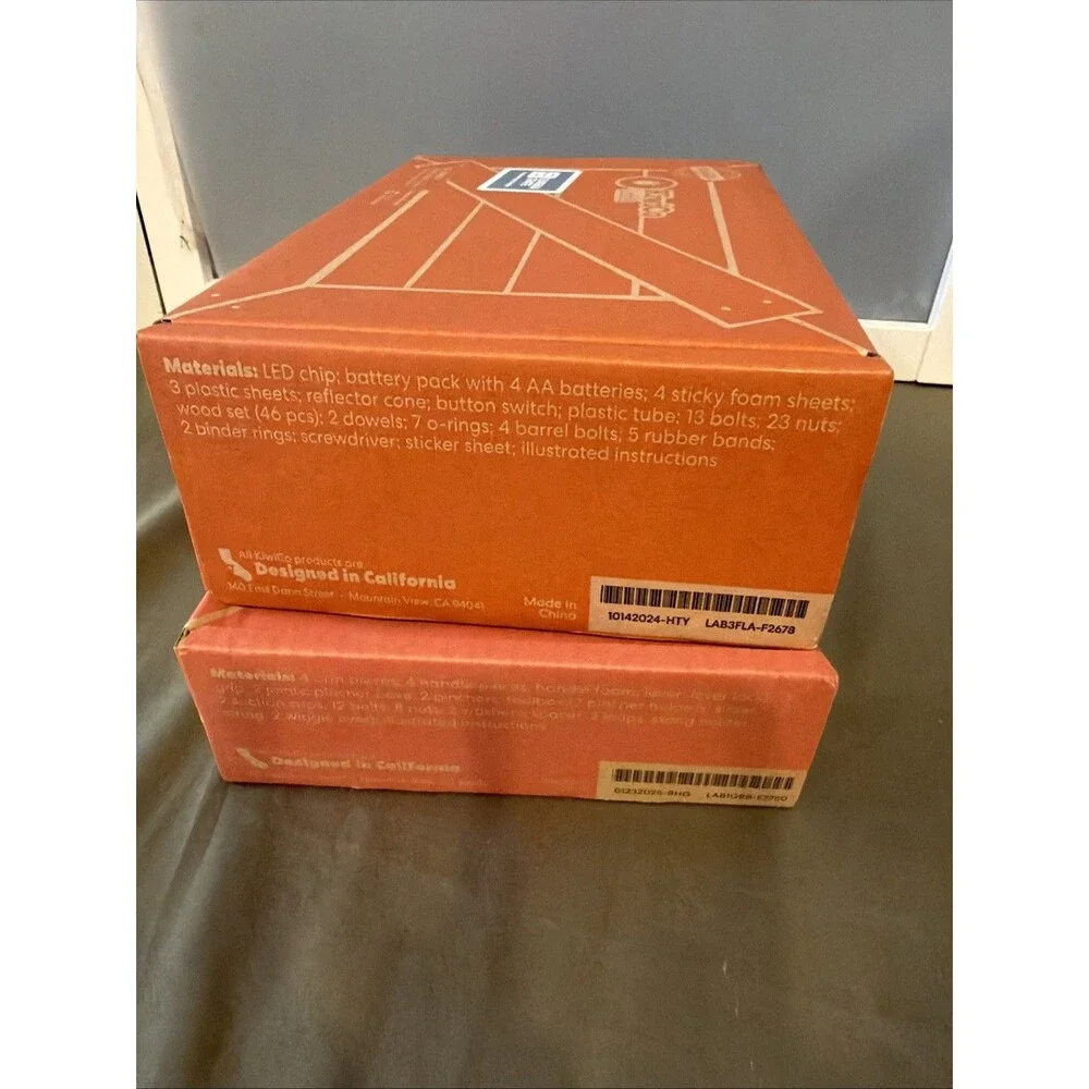 Kiwi Co Labs 2-1 Lantern & Mechanical Grabber 12+ New Eureka Crate